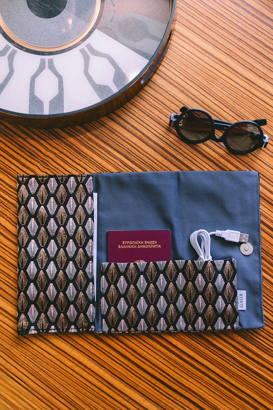 AIR Travel Pouch | Art Deco Happy