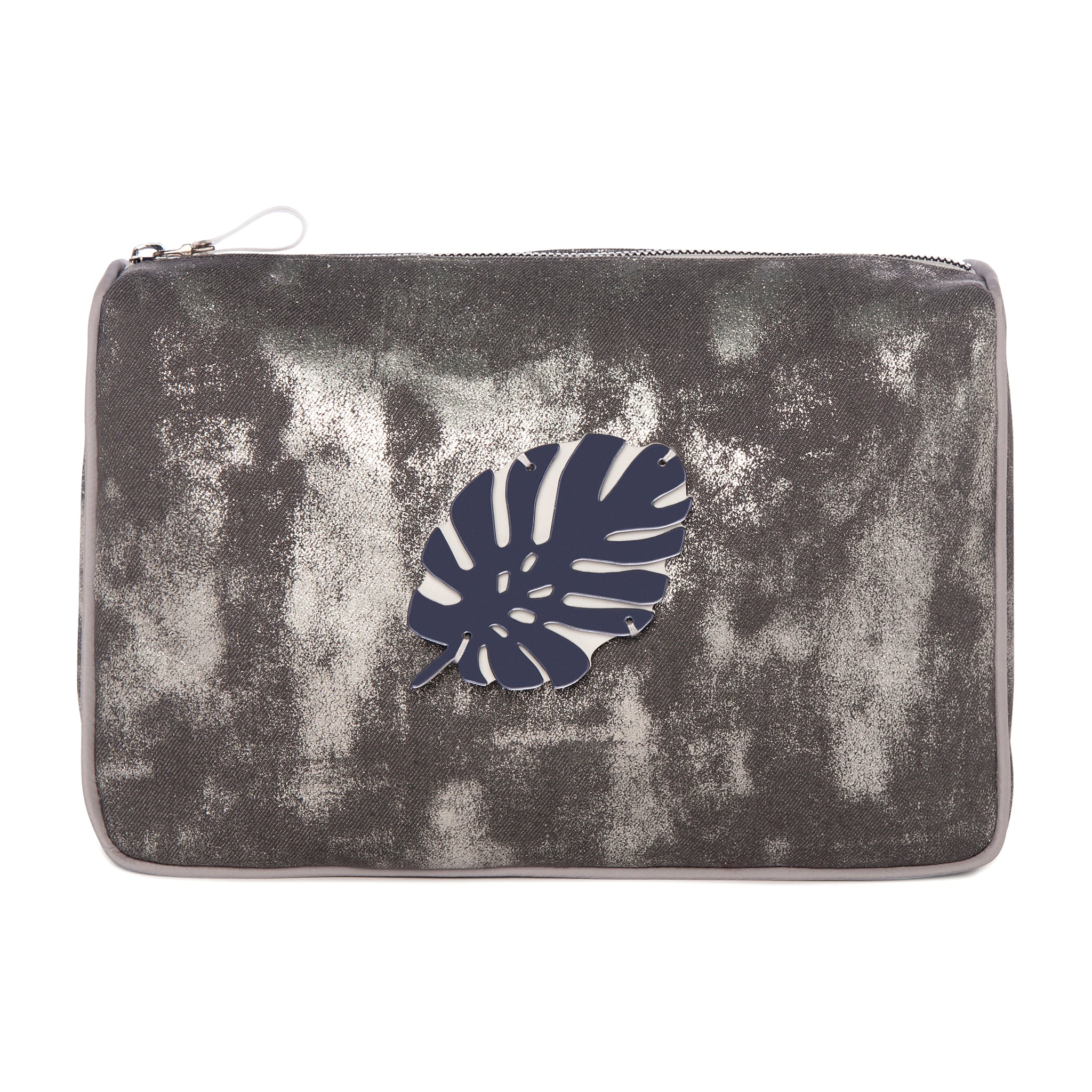 BLAZE Pouch | Silver Shinny Canvas Leaf