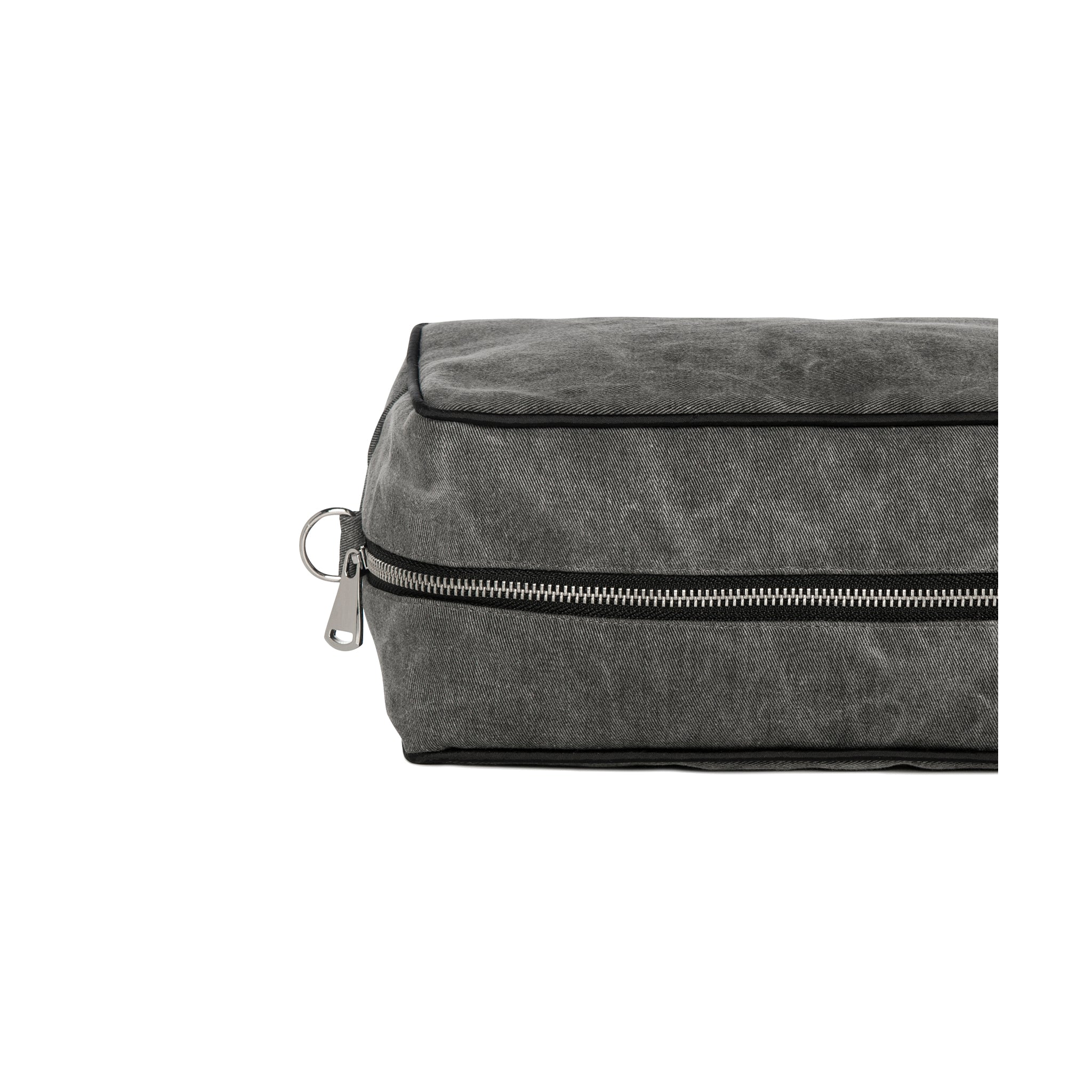 BOO Toiletry bag | Grey Denim Shark