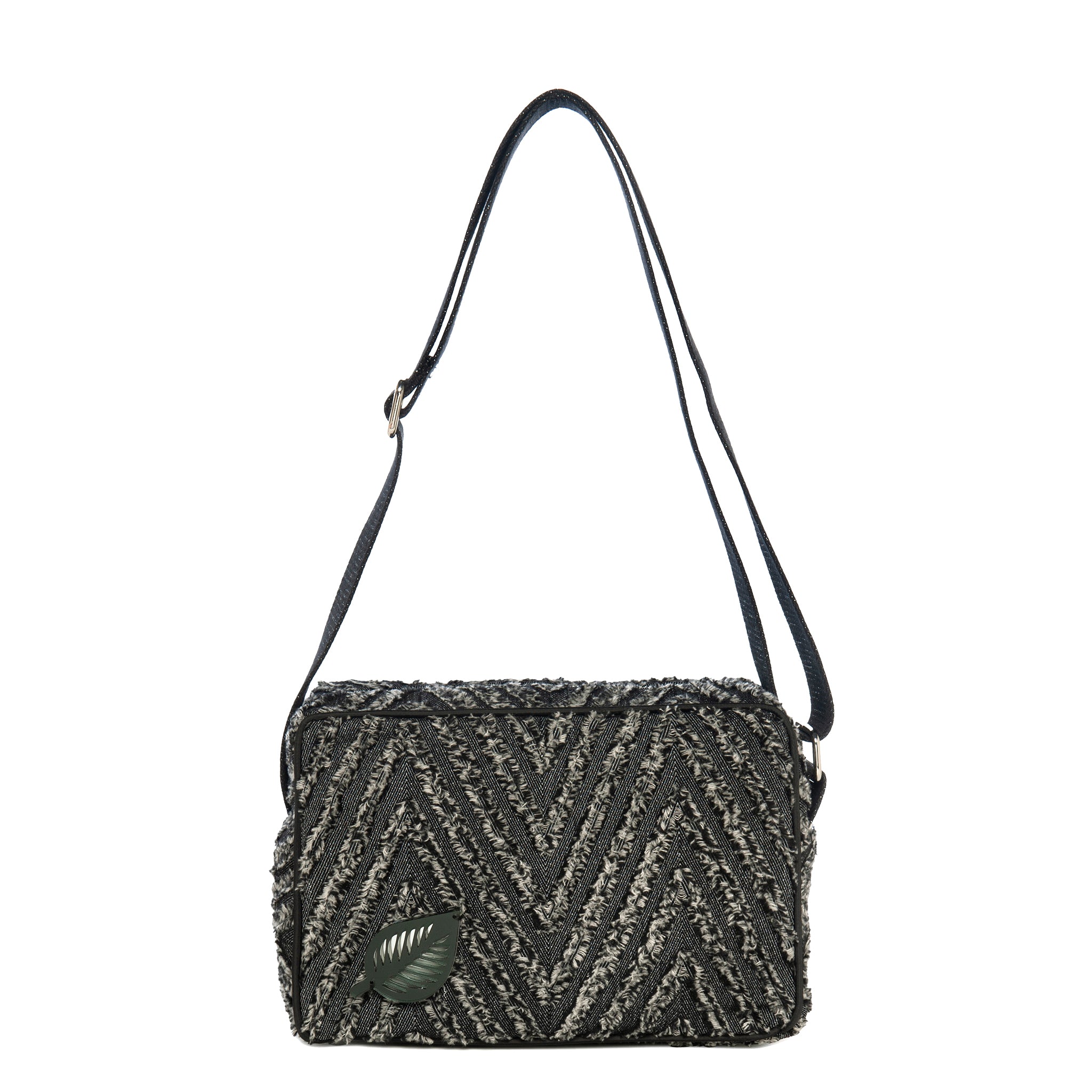 NADIA Shoulder Bag | Black Fringe Leaf