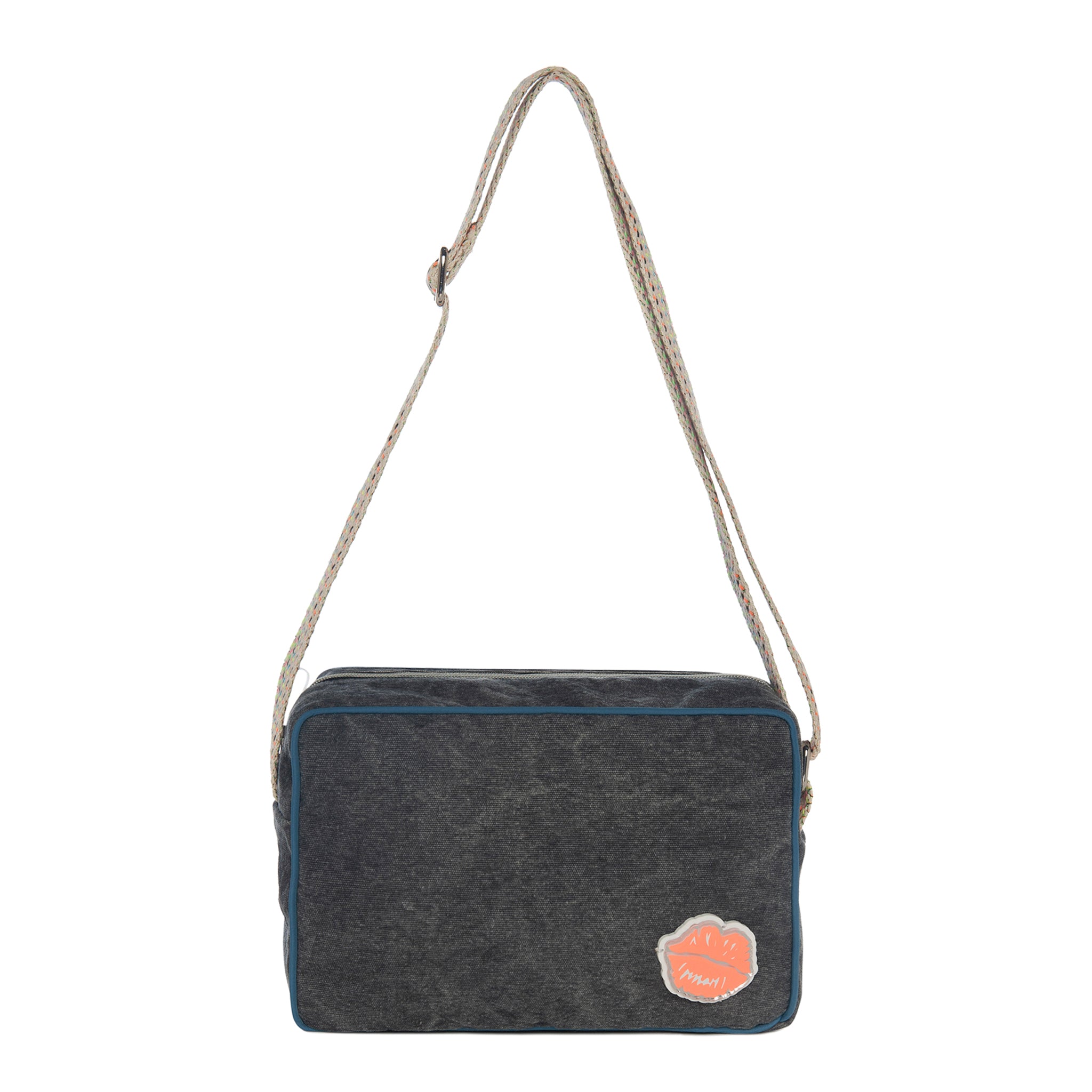 NADIA Shoulder Bag | Black Wash Kiss