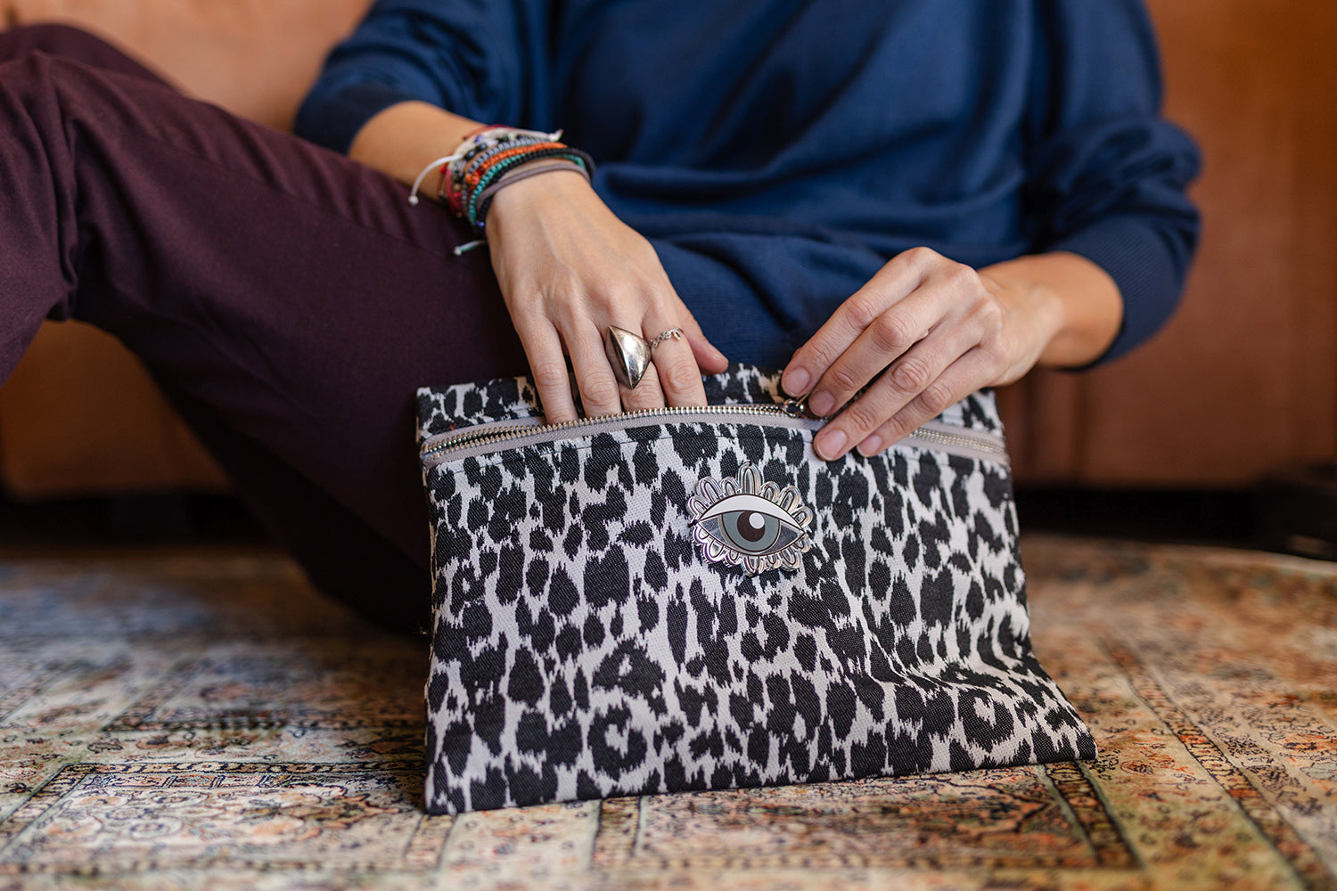 VIOLET Pouch | BW Animal Evil Eye