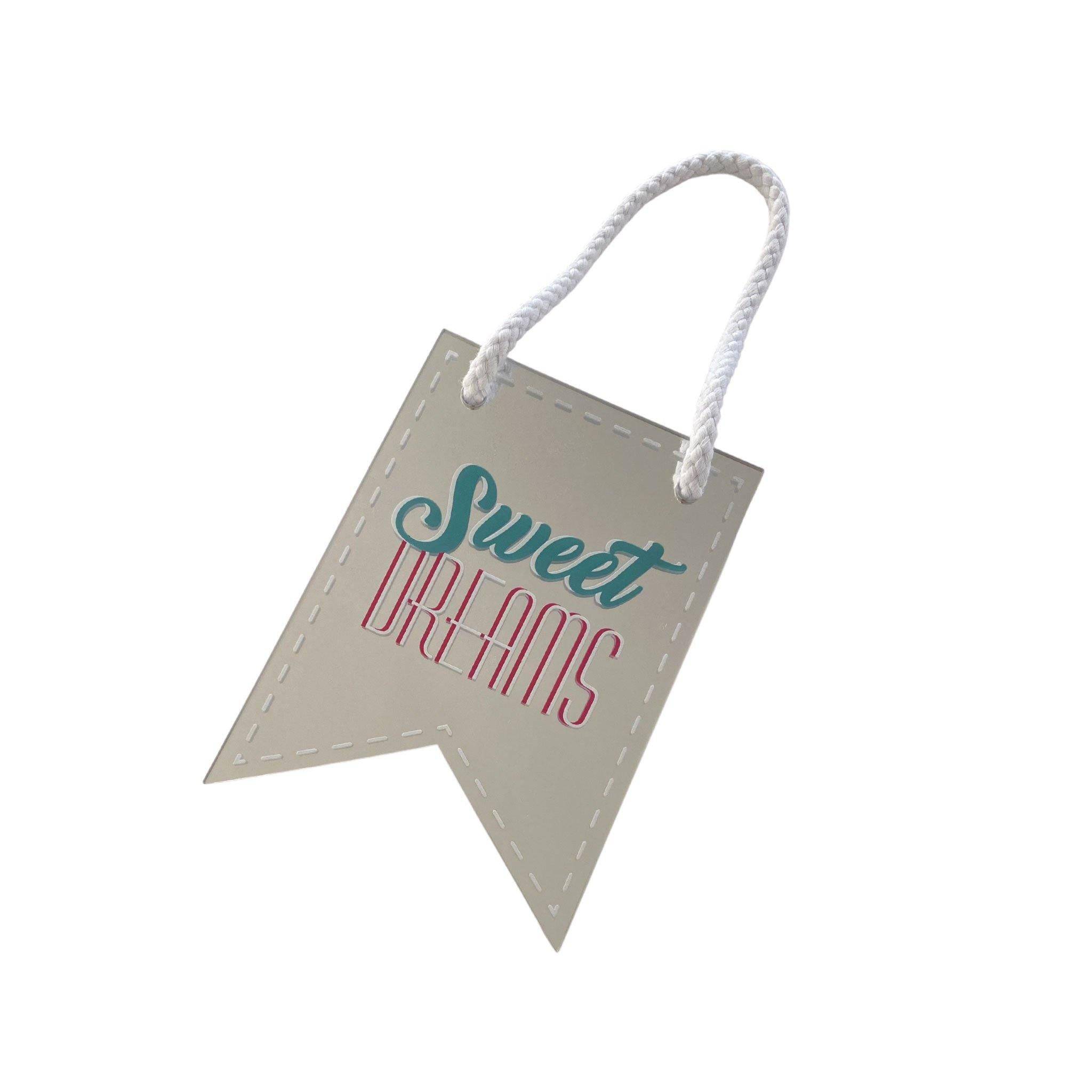 HANGING FLAG | Silver Multi Sweet Dreams