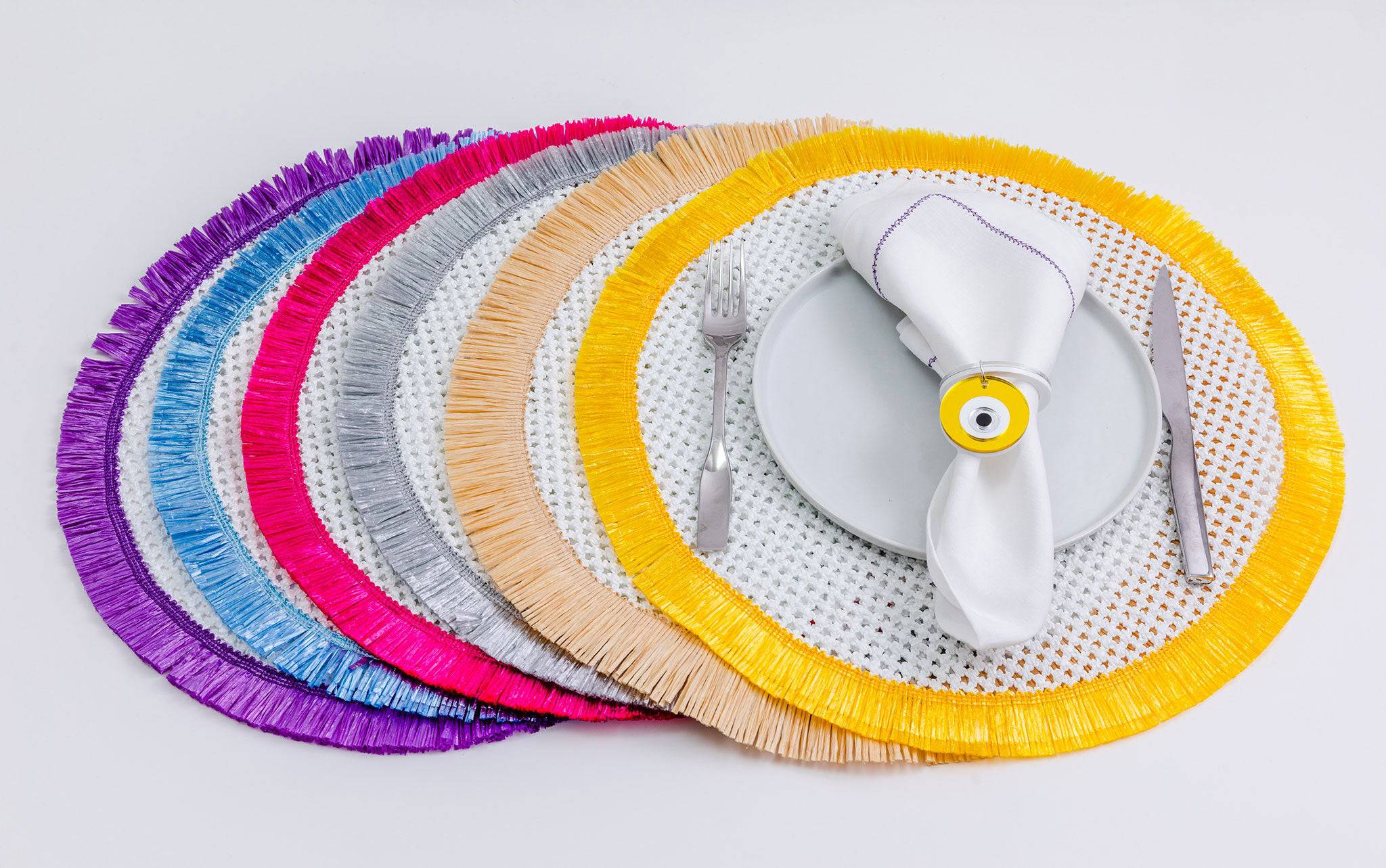 TABLE PLACEMATS | White & Colourful