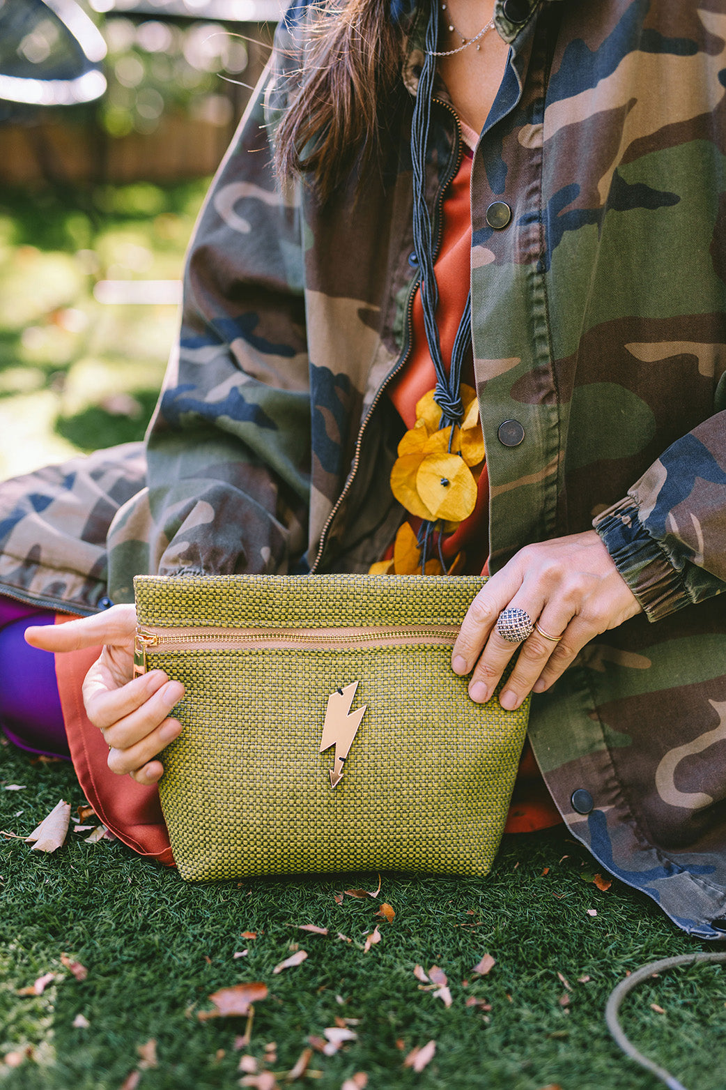 ALEXA Pouch | Olive Woven Arrow Lightning